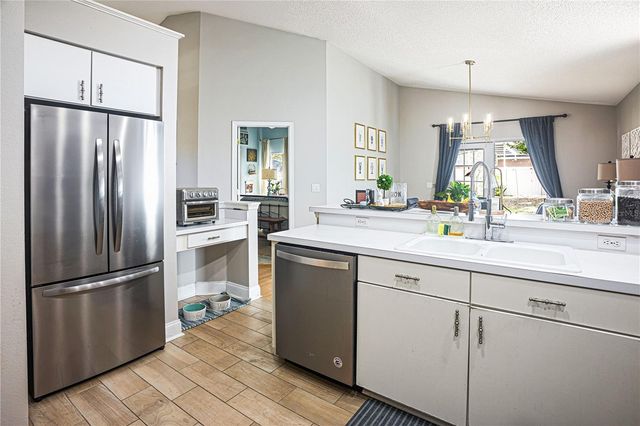 5038 HOOK HOLLOW CIRCLE, Orlando, FL 32837