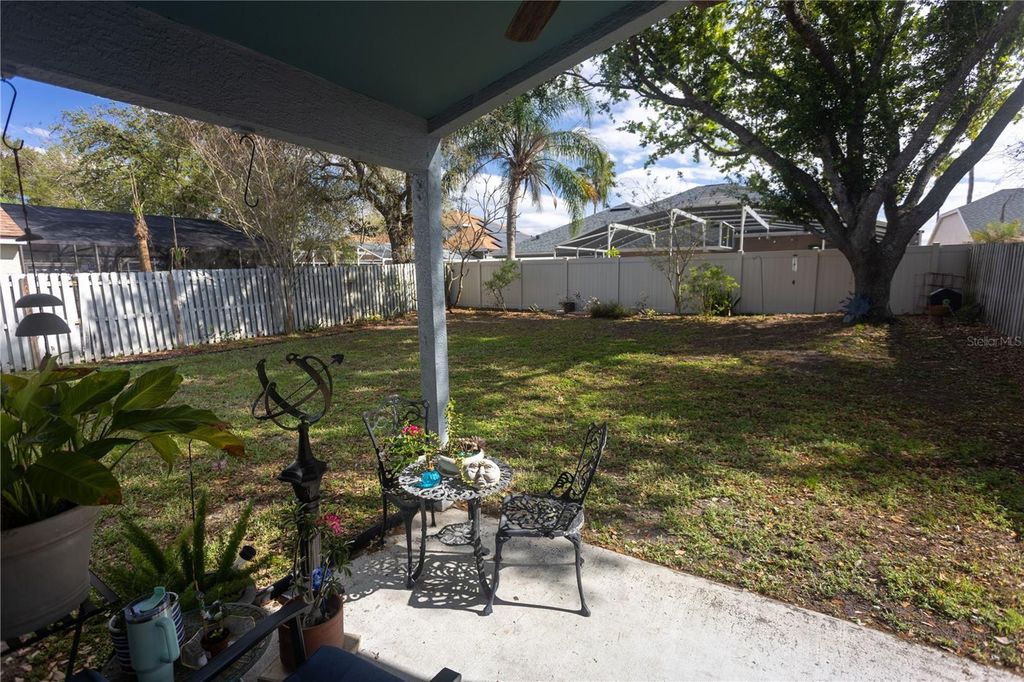 Image 45 of property listing at 5038 HOOK HOLLOW CIRCLE, Orlando, FL 32837