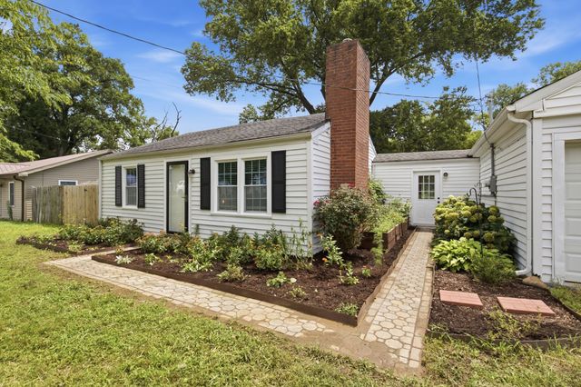 2708 Hartford Dr, Nashville, TN 37210