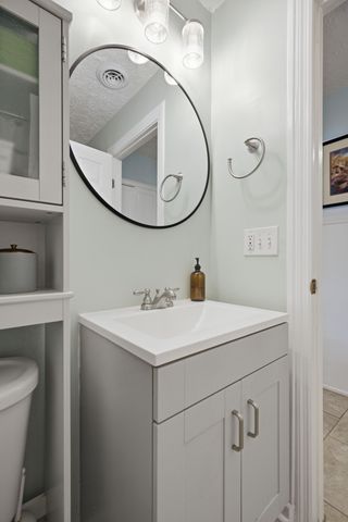 2708 Hartford Dr, Nashville, TN 37210