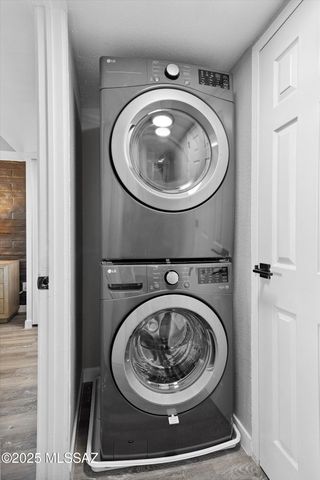 425 W Paseo Redondo Apt 3D, Tucson, AZ 85701