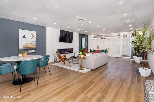 425 W Paseo Redondo Apt 3D, Tucson, AZ 85701