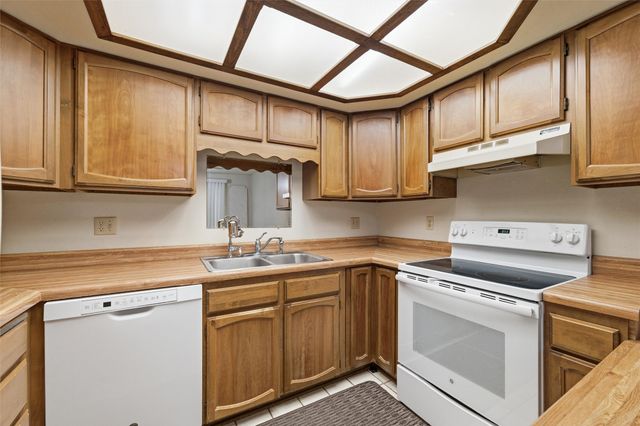 6632 Legters Drive, Dallas, TX 75236