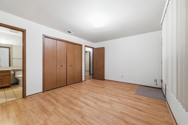 6632 Legters Drive, Dallas, TX 75236