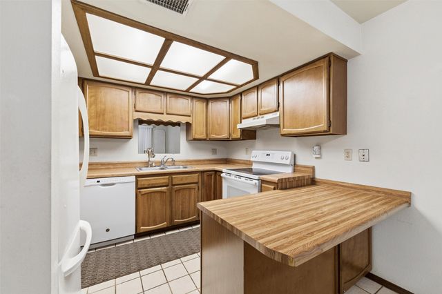 6632 Legters Drive, Dallas, TX 75236