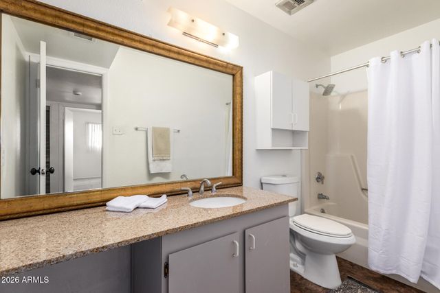 4610 W MARSHALL Avenue, Glendale, AZ 85301