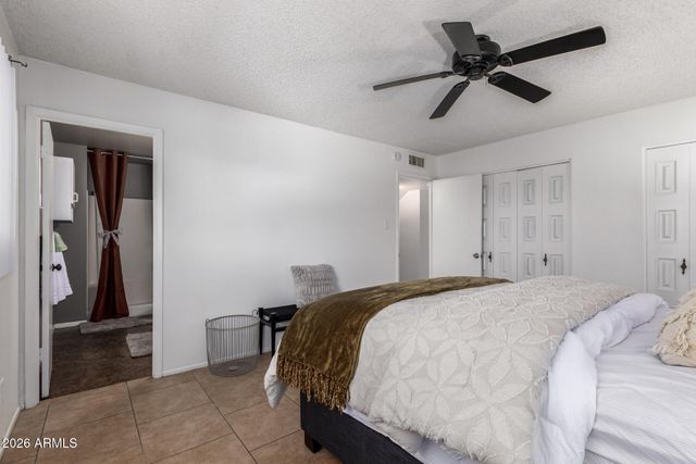 4610 W MARSHALL Avenue, Glendale, AZ 85301