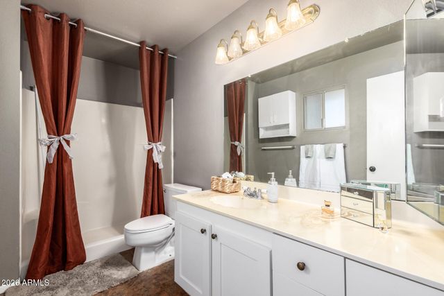 4610 W MARSHALL Avenue, Glendale, AZ 85301