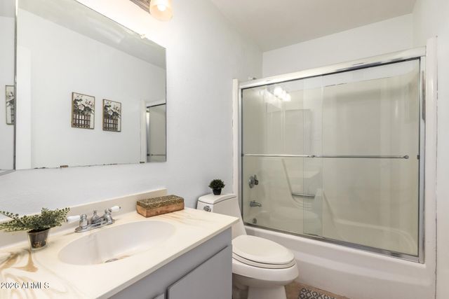 4610 W MARSHALL Avenue, Glendale, AZ 85301