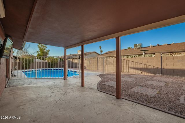 4610 W MARSHALL Avenue, Glendale, AZ 85301