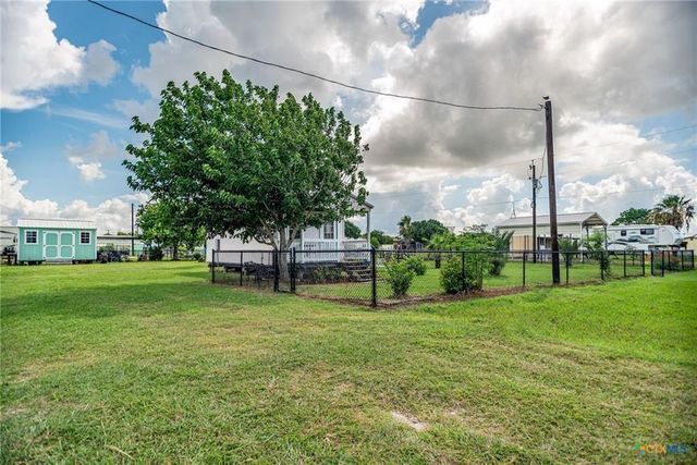 50 Catherine Street, Port Lavaca, TX 77979