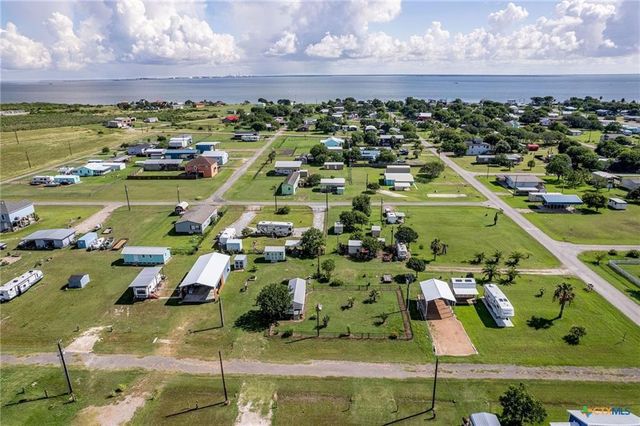 50 Catherine Street, Port Lavaca, TX 77979
