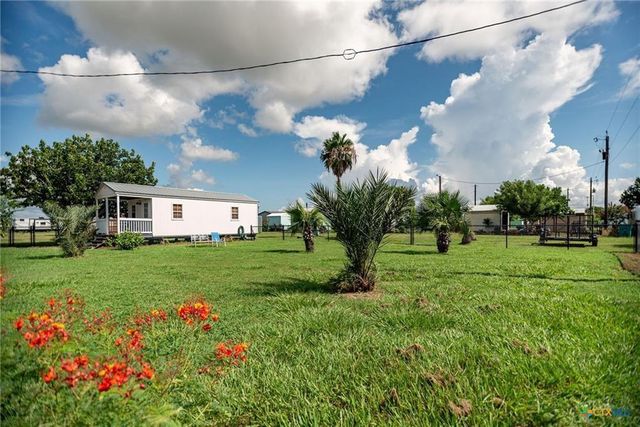 50 Catherine Street, Port Lavaca, TX 77979