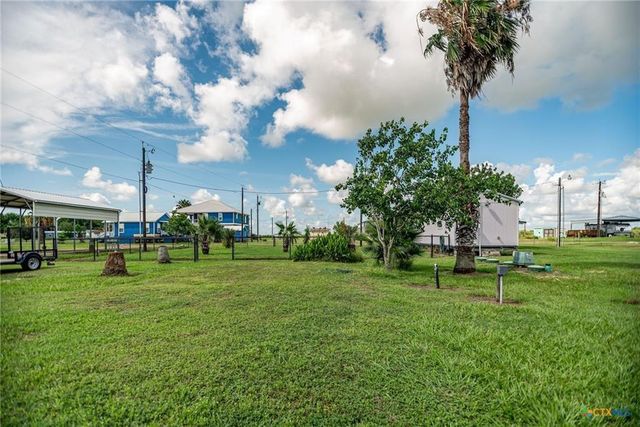 50 Catherine Street, Port Lavaca, TX 77979