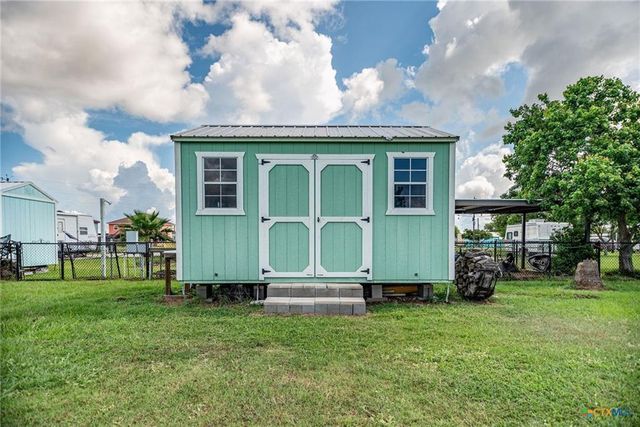 50 Catherine Street, Port Lavaca, TX 77979