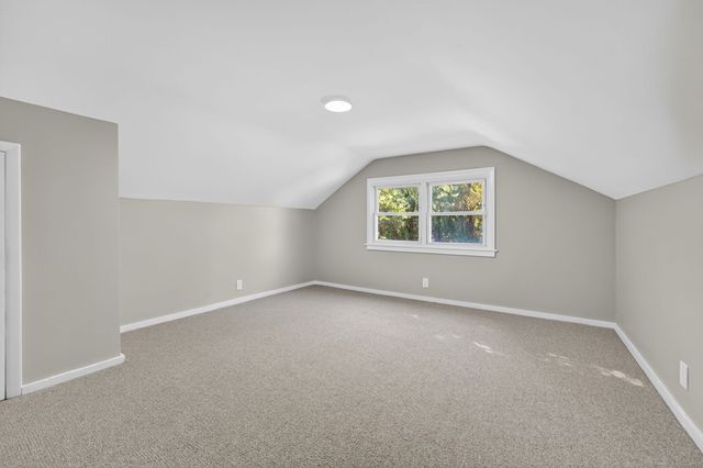 9 Porterbrook Avenue, East Hartford, CT 06118