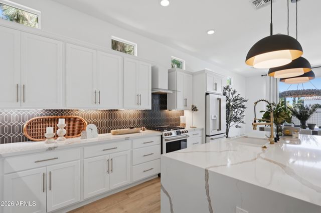 2777 W QUEEN CREEK Road 9, Chandler, AZ 85248