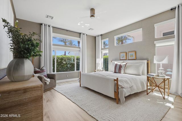 2777 W QUEEN CREEK Road 9, Chandler, AZ 85248