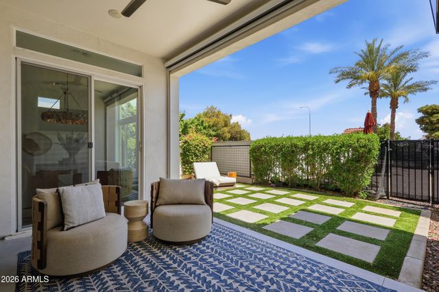 2777 W QUEEN CREEK Road 9, Chandler, AZ 85248