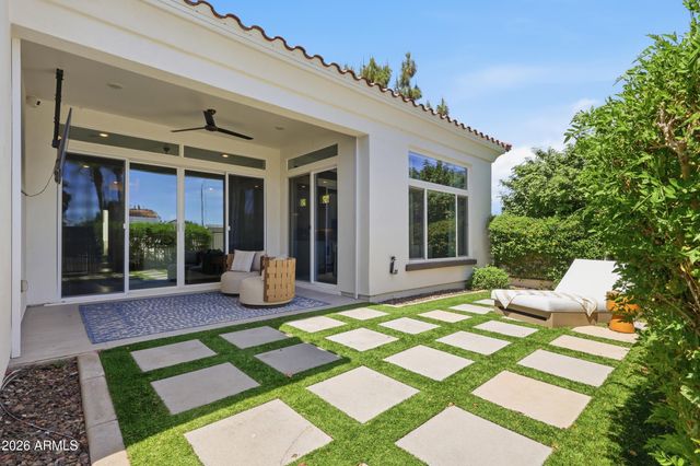 2777 W QUEEN CREEK Road 9, Chandler, AZ 85248