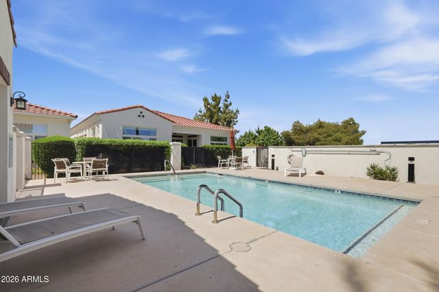 2777 W QUEEN CREEK Road 9, Chandler, AZ 85248