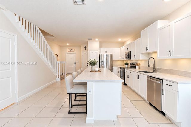 25304 SW 108th Avenue, Homestead, FL 33032