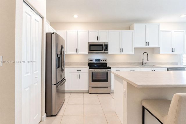 25304 SW 108th Avenue, Homestead, FL 33032
