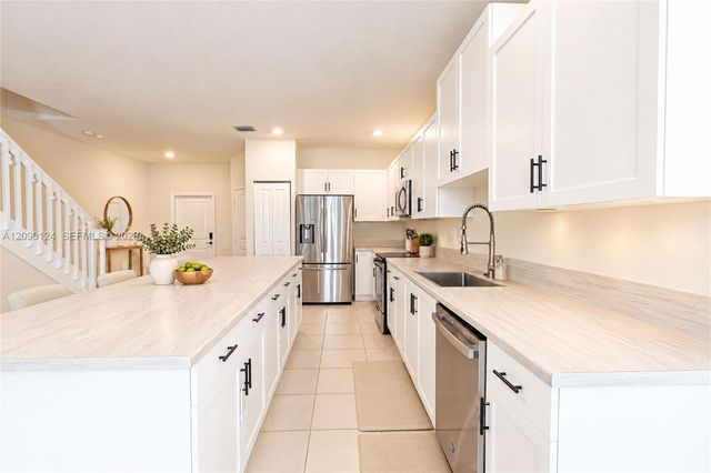 25304 SW 108th Avenue, Homestead, FL 33032