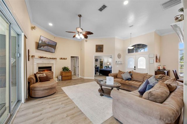10715 SWALLOW POINT, Clermont, FL 34711