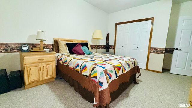 1016 MICHAEL Lane, West Frankfort, IL 62812