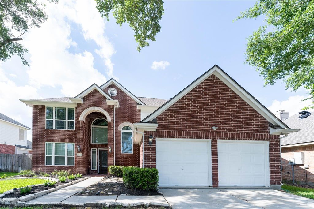 311 Saunter Drive, Stafford, TX 77477