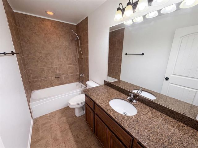 1771 Silks Terrace, Guthrie, OK 73044