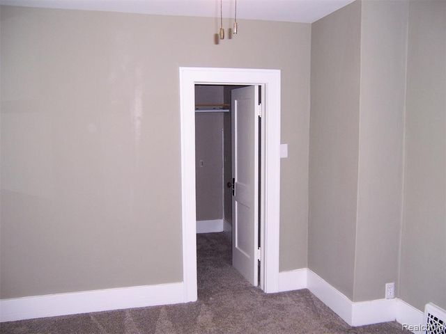 1518 Carleton Street, Port Huron, MI 48060