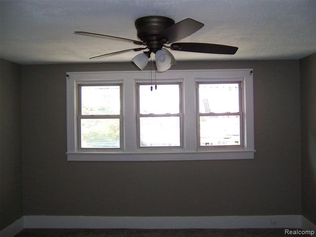 1518 Carleton Street, Port Huron, MI 48060