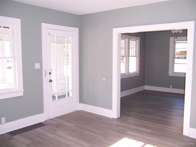 1518 Carleton Street, Port Huron, MI 48060