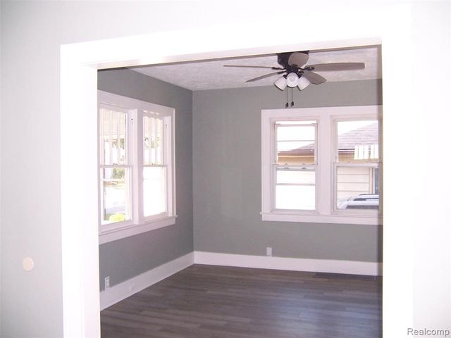 1518 Carleton Street, Port Huron, MI 48060