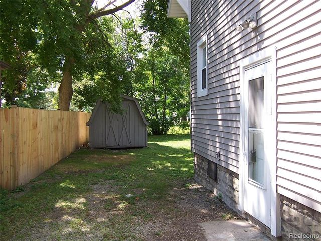 1518 Carleton Street, Port Huron, MI 48060