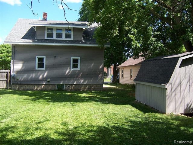 1518 Carleton Street, Port Huron, MI 48060