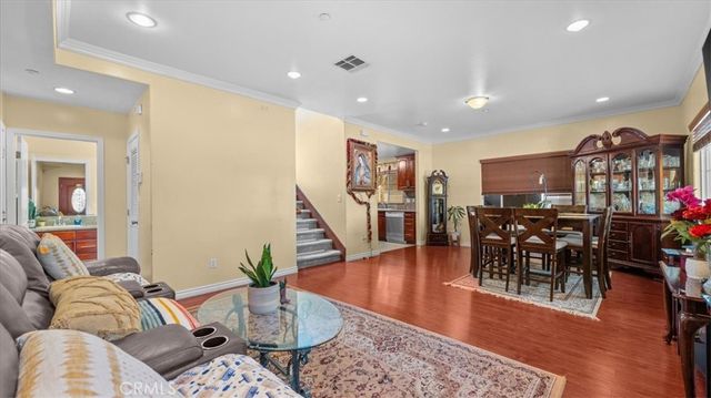 10115 Onyx Way, Riverside, CA 92503