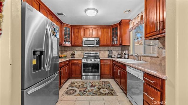 10115 Onyx Way, Riverside, CA 92503