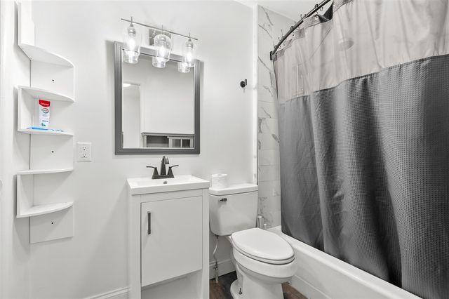 3312 Lake Street, Kalamazoo, MI 49048