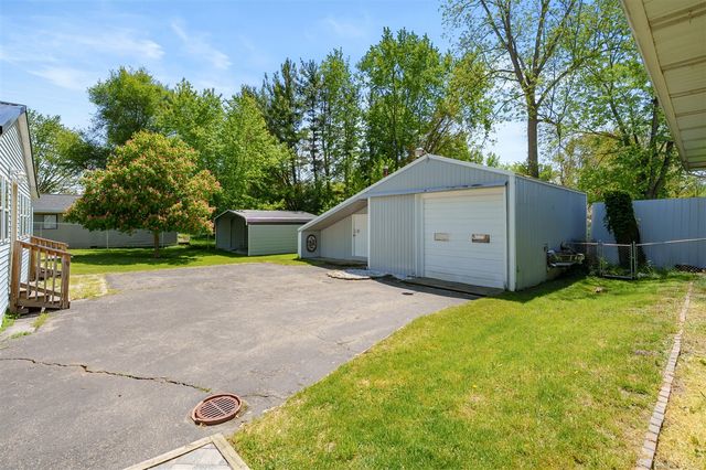 3312 Lake Street, Kalamazoo, MI 49048