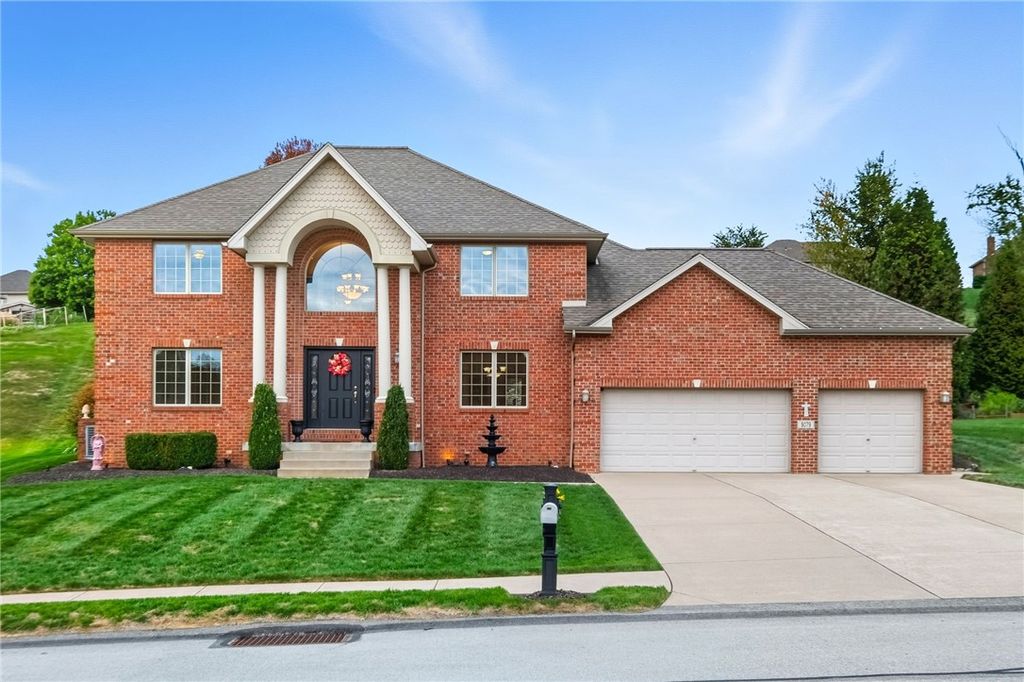 9079 Abbey Ln, North Huntingdon, PA 15642