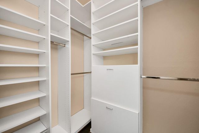 2518 Oakthorn Court, Katy, TX 77494