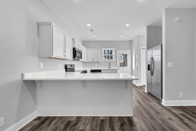 230 Robert St, Clarksville, TN 37040