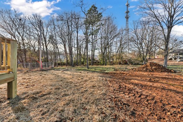 230 Robert St, Clarksville, TN 37040