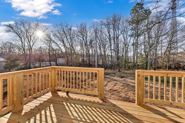 230 Robert St, Clarksville, TN 37040