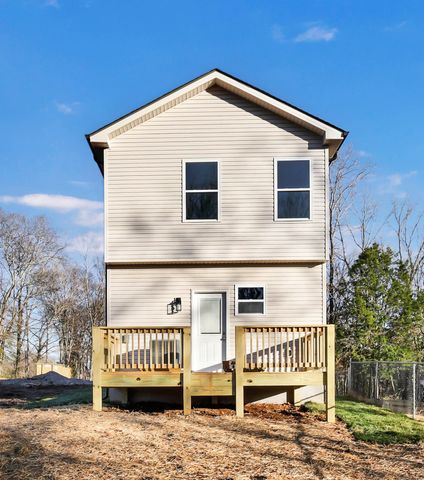 230 Robert St, Clarksville, TN 37040