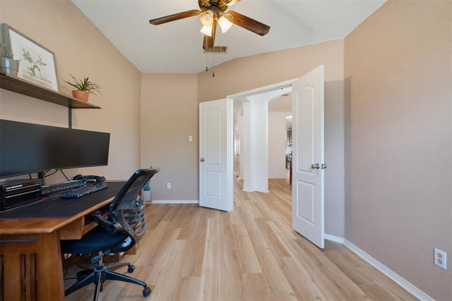 315 Floating Leaf DR, Hutto, TX 78634