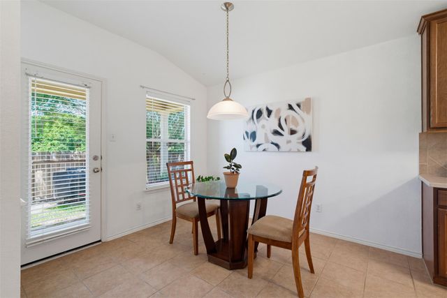 315 Floating Leaf DR, Hutto, TX 78634